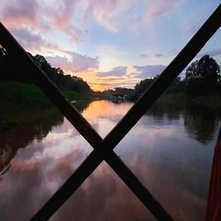 Cabana Flotante Kurupira Летисия Экстерьер фото