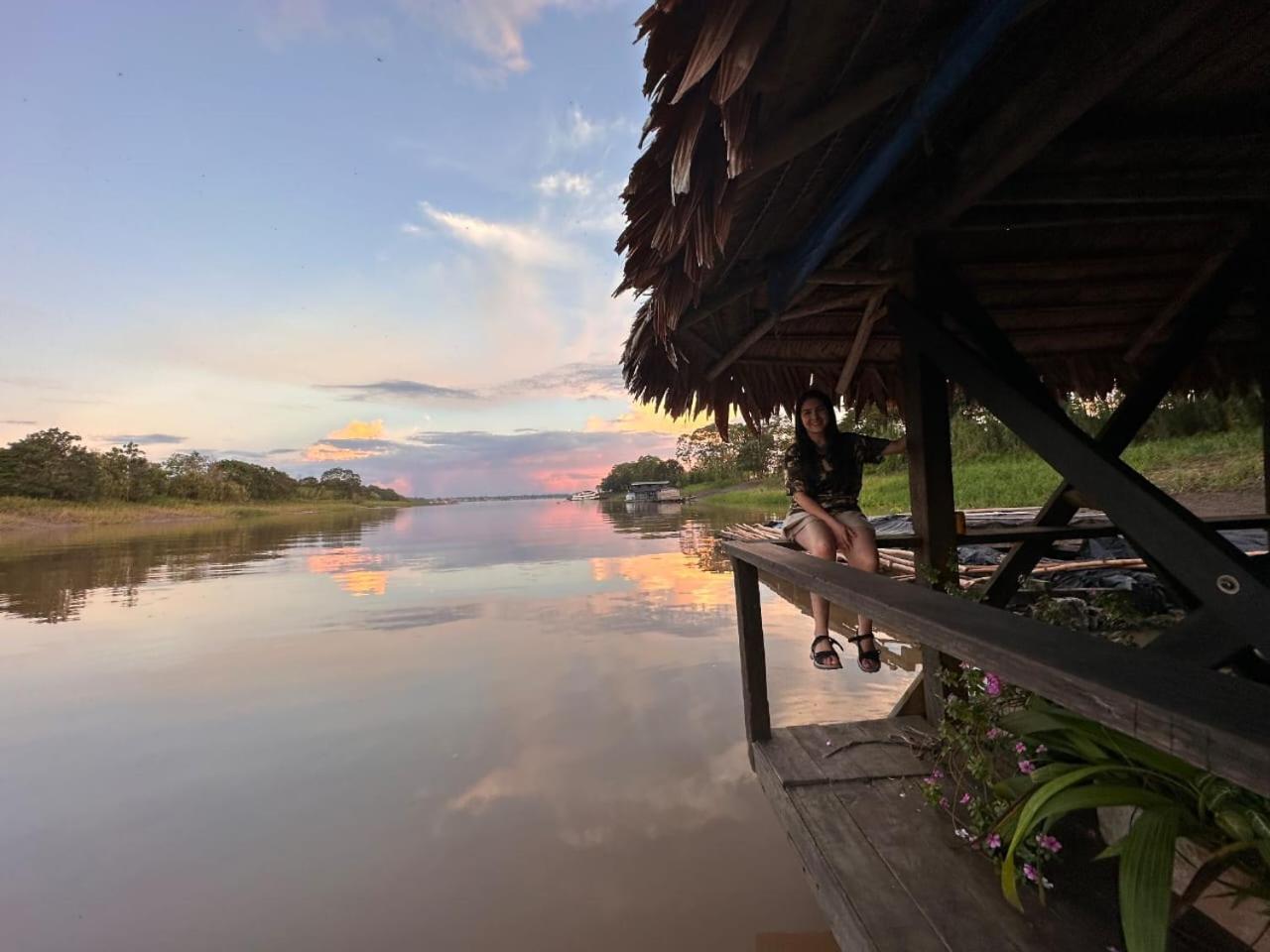 Cabana Flotante Kurupira Летисия Экстерьер фото